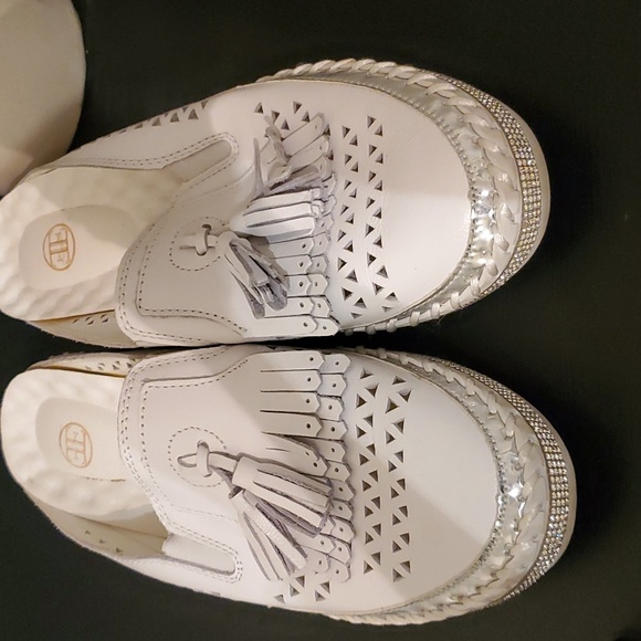 Super comfy White slip on loafers with sparkles - Picture 3 of 5
